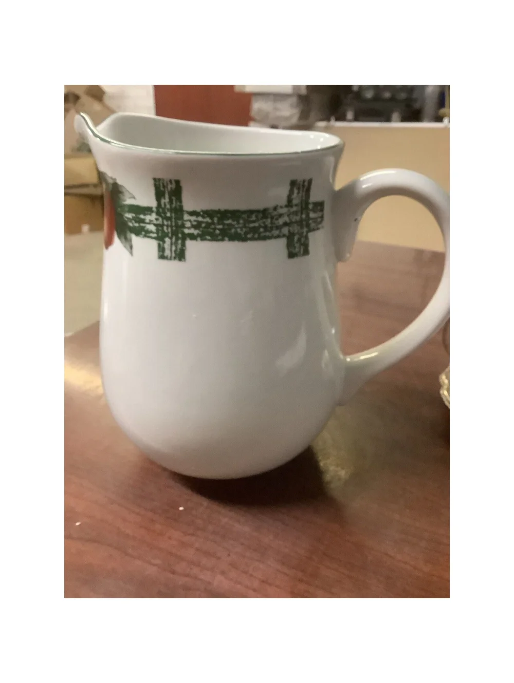 The Cades Cove Collection By Citation Apple Beverage Server 64 Oz 2.5qt
